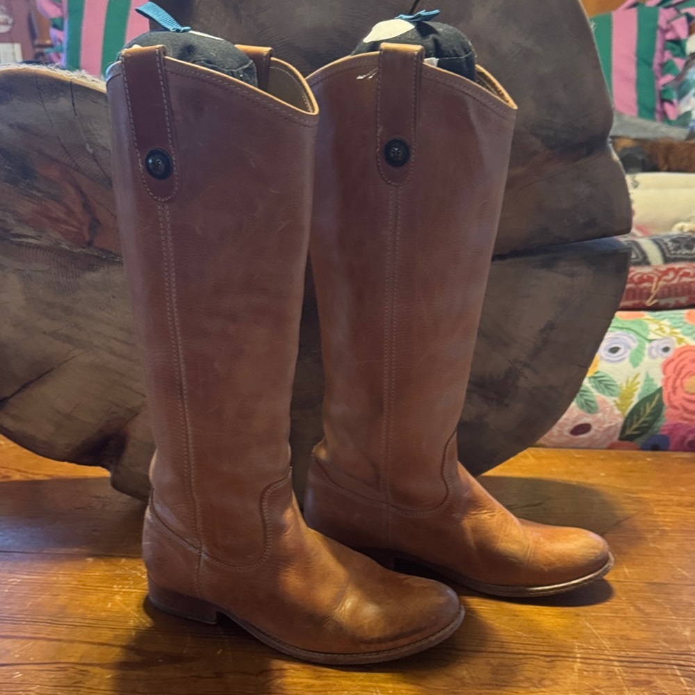 Frye Blond/Brown Leather Riding Boots. Broke in for your comfort. Classic style